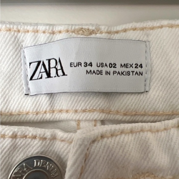 ZARA High Waisted White Jeans Size 2 - Picture 4 of 9
